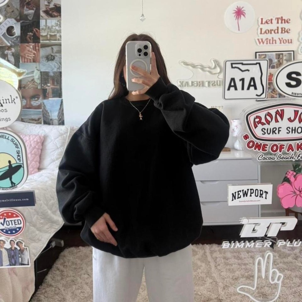 black plain vintage jerzees sweatshirt